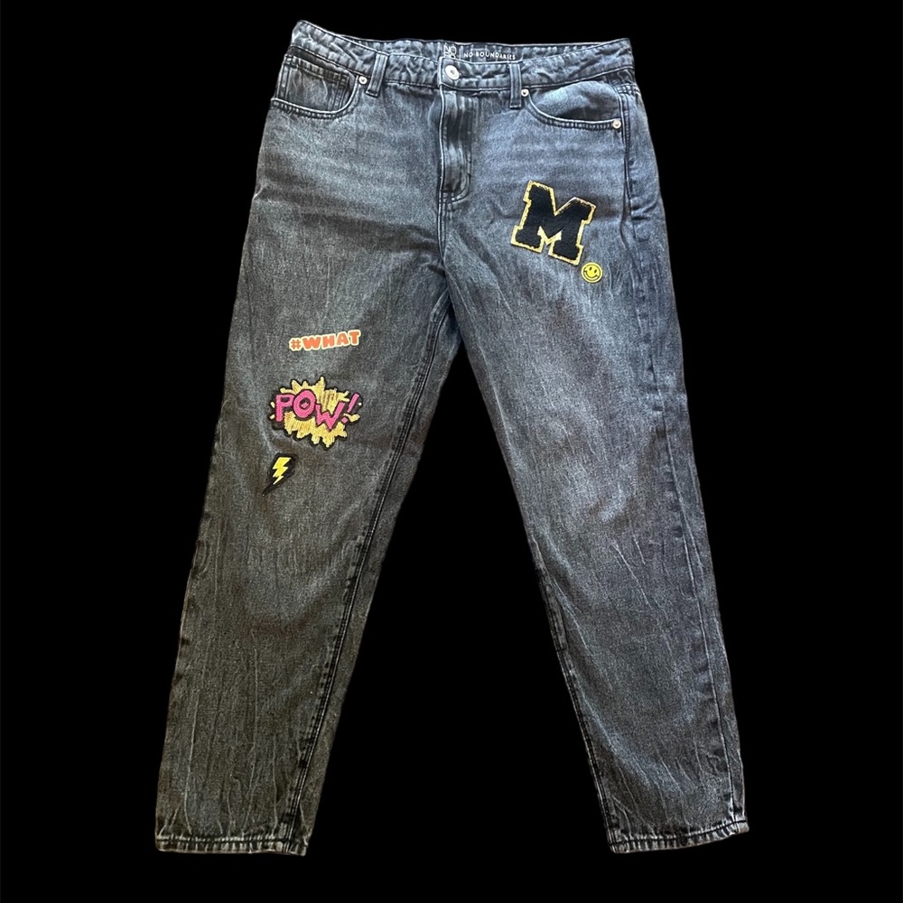 No Boundaries Size 13 Cartoon/Comic Patches Charcoal Black Factory Faded Washed - Picture 7 of 8
